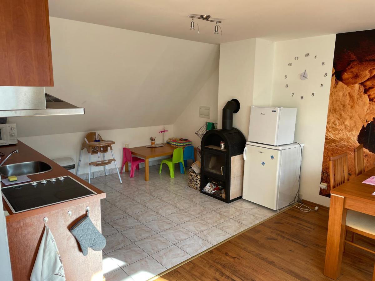 Krelovice Apartman Beruska מראה חיצוני תמונה